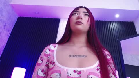 Snapshot of _johana18 chatting on December 2024 01:59:02 PM Mia online show from December 2024 01:59:02 PM