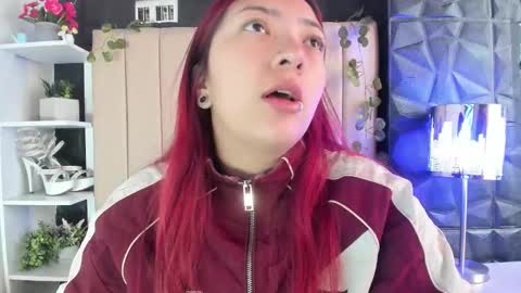 Snapshot of _johana18 chatting on February 2026 12:47:02 PM Mia online show from February 2026 12:47:02 PM