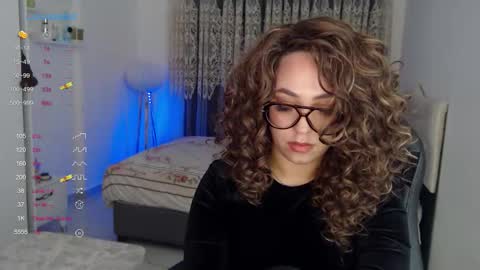 _just_a_queen_3 online show from February 2026 09:23:01 AM