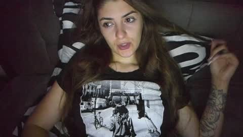 Snapshot of _just_a_simple_girl chatting on December 2024 01:22:02 PM _just_a_simple_girl online show from December 2024 01:22:02 PM
