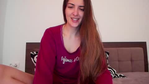 Snapshot of _just_a_simple_girl chatting on December 2024 10:56:01 AM _just_a_simple_girl online show from December 2024 10:56:01 AM