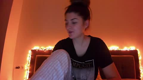 Snapshot of _just_a_simple_girl chatting on January 2025 01:47:01 PM _just_a_simple_girl online show from January 2025 01:47:01 PM