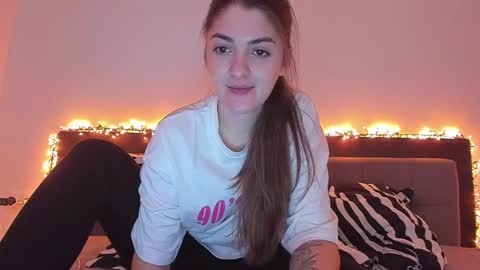 Snapshot of _just_a_simple_girl chatting on January 2025 12:07:02 PM _just_a_simple_girl online show from January 2025 12:07:02 PM