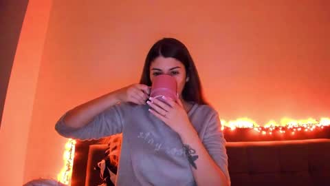 Snapshot of _just_a_simple_girl chatting on February 2025 11:05:02 AM _just_a_simple_girl online show from February 2025 11:05:02 AM