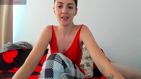 Snapshot of _just_a_simple_girl chatting on September 2025 09:33:01 AM _just_a_simple_girl online show from September 2025 09:33:01 AM