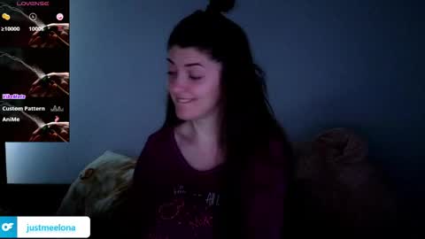 Snapshot of _just_a_simple_girl chatting on April 2026 04:26:01 AM _just_a_simple_girl online show from April 2026 04:26:01 AM