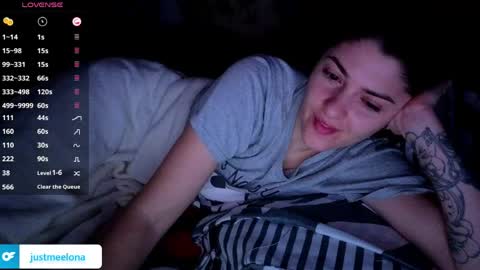 Snapshot of _just_a_simple_girl chatting on May 2026 03:12:01 AM _just_a_simple_girl online show from May 2026 03:12:01 AM