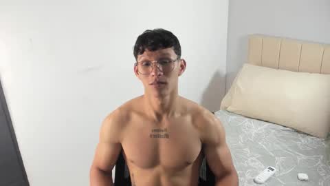 Snapshot of _justin_andrew1 chatting on February 2026 04:43:02 AM justin online show from February 2026 04:43:02 AM