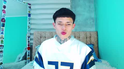 mod online show from November 2025 03:50:02 AM