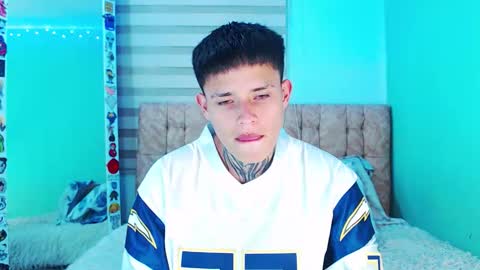 mod online show from December 2025 01:34:02 AM