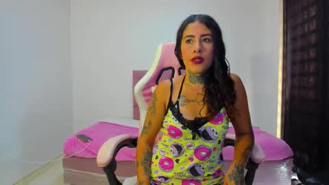 Kaatty online show from October 2025 04:29:01 PM
