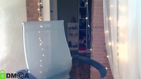  karolina online show from March 2025 03:41:01 PM