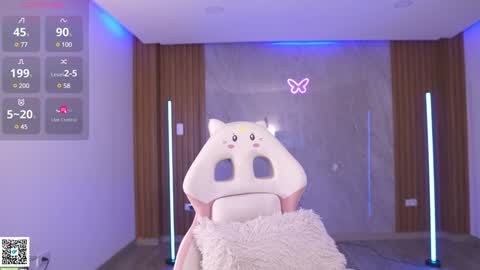 Snapshot of _kath8 chatting on January 2025 04:08:02 AM --- online show from January 2025 04:08:02 AM