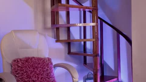 kelly online show from October 2025 12:39:02 PM