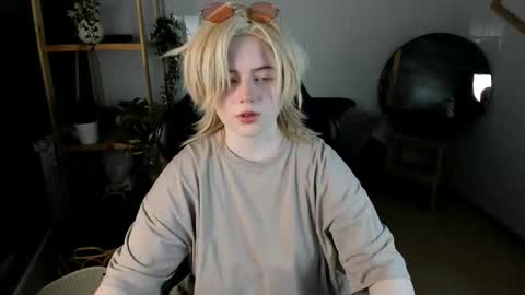 Li online show from September 2025 08:41:01 PM