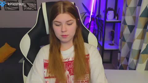 Molly   Emily online show from December 2024 05:11:02 PM