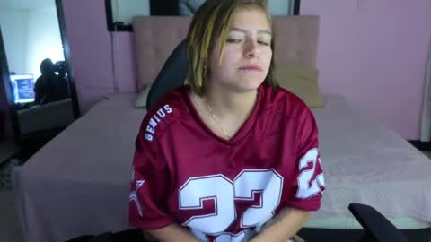 _kitten_1 online show from April 2026 11:55:02 PM