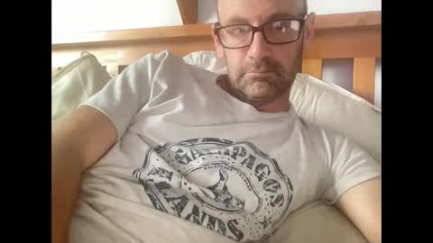 Kiwi online show from November 2025 11:26:02 PM