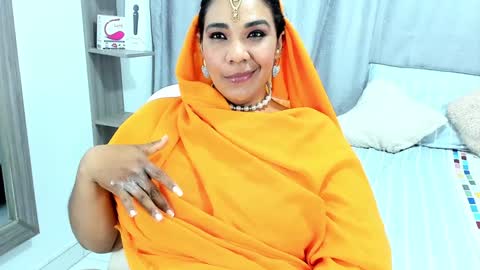 Snapshot of _lakshmi_hotx chatting on December 2024 03:44:01 PM NAILHA SAJANI online show from December 2024 03:44:01 PM