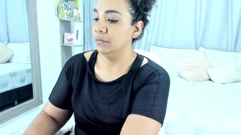 Snapshot of _lakshmi_hotx chatting on December 2024 12:02:01 PM NAILHA SAJANI online show from December 2024 12:02:01 PM