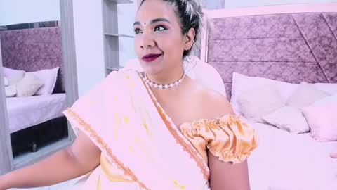 Snapshot of _lakshmi_hotx chatting on February 2025 03:08:02 PM NAILHA SAJANI online show from February 2025 03:08:02 PM