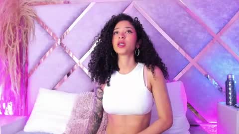 Snapshot of _lanna_jhonson_ chatting on May 2026 12:01:02 PM Lanna online show from May 2026 12:01:02 PM