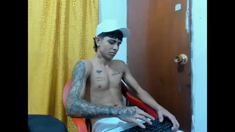 _latinhot_420 online show from May 2026 12:00:01 PM