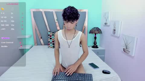  L E M M O N  online show from January 2025 02:41:01 PM