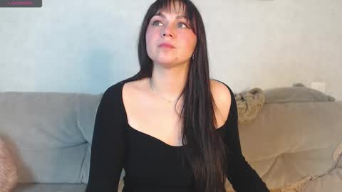 Elena online show from March 2026 05:01:02 PM