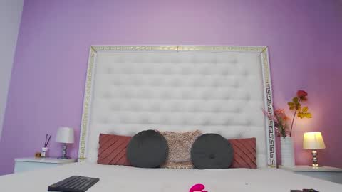 Lena Paul online show from November 2025 05:19:02 AM