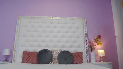 Lena Paul online show from December 2025 04:50:01 AM