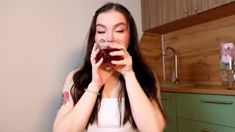 _lexie_rivers_ online show from November 2025 08:21:01 PM