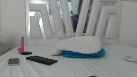 _lexx1e online show from February 2025 05:31:01 PM