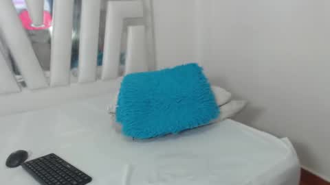 _lexx1e online show from February 2025 05:47:02 PM