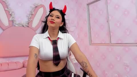  Lia Swan  online show from February 2026 03:47:02 AM