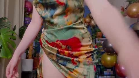 Salome   Lovense always on from 5 tk   My content and your custom requests  online show from November 2025 08:18:01 PM