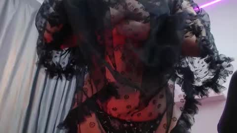 Snapshot of _linrose_ chatting on February 2026 12:32:01 AM linrose online show from February 2026 12:32:01 AM