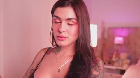 Lissana online show from November 2025 11:04:02 PM