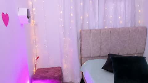 Ivy 3 online show from January 2025 07:43:01 PM