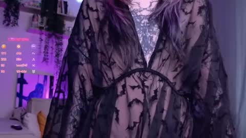 Lolly online show from December 2025 09:51:02 AM