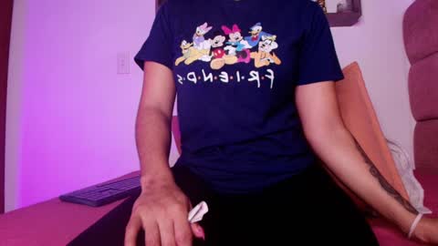 Lorrayne online show from January 2025 11:49:01 AM