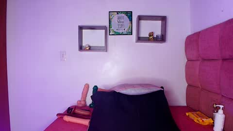 Lorrayne online show from January 2025 11:56:02 AM