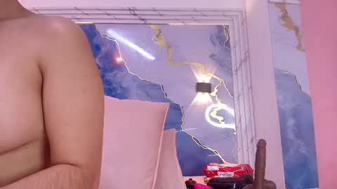 Lorrayne online show from October 2025 12:11:01 PM