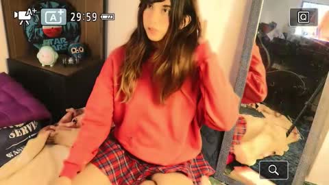 Lucy online show from October 2025 03:09:02 AM