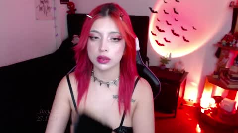 Queen.  Help me reach 100 thumbs up  online show from December 2024 10:26:02 PM