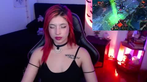 Queen.  Help me reach 100 thumbs up  online show from January 2025 12:22:01 AM