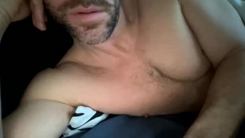 _lululeo_ online show from February 2025 05:04:02 PM