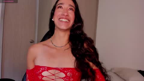  Luna  online show from October 2025 01:36:03 PM