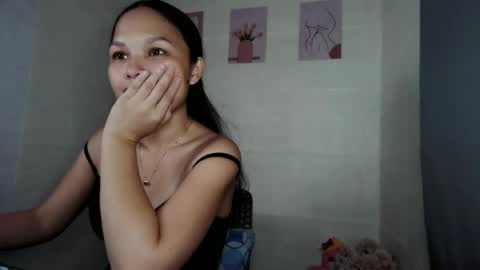 Snapshot of _m1ssj3n chatting on June 2026 04:00:01 AM _m1ssj3n online show from June 2026 04:00:01 AM