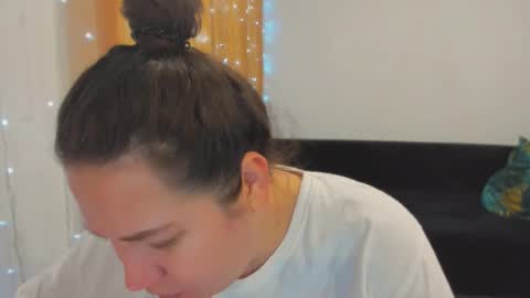 Alexa online show from September 2025 05:45:02 PM